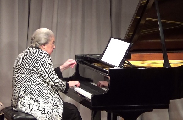 アンデルセン先生コンサート写真